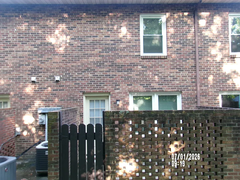 1735 1st Ave NW #14A — Photo 33