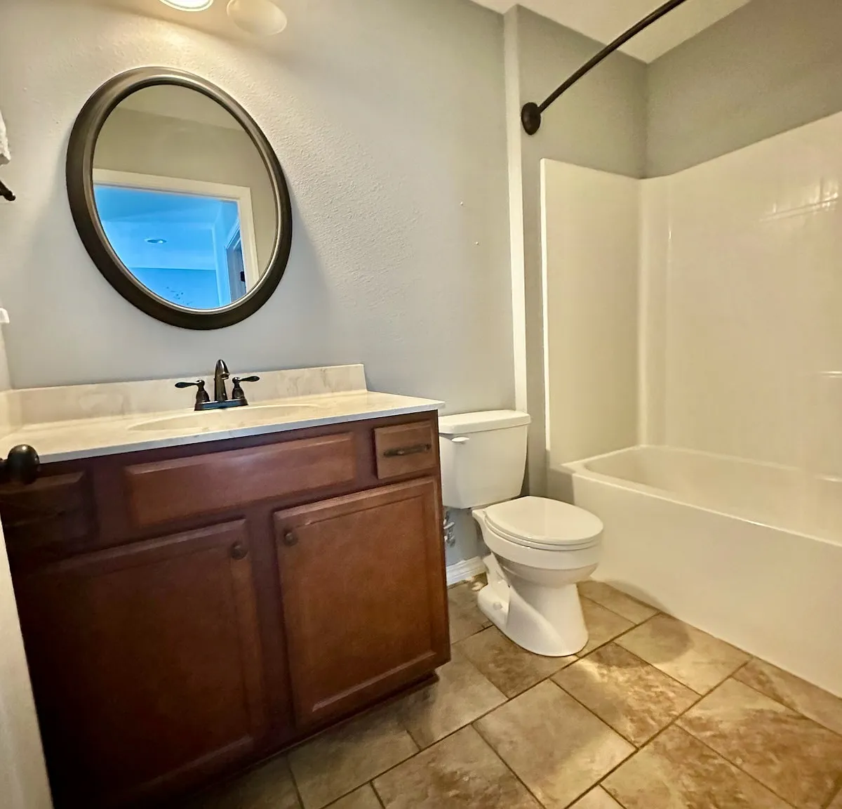240 Water Oaks Loop - 1 — Photo 3
