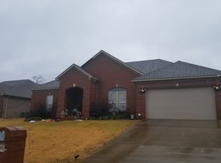 9401 Harmony Dr, Sherwood, AR 72120