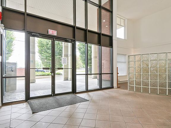 4th image of 45700 Wellington Ave #105