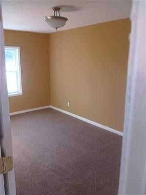 5th image of 2496 Bracebridge Dr