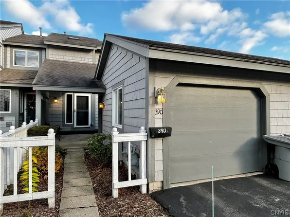 390 Summerhaven Dr N, East Syracuse, NY 13057