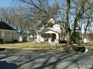 1208 N 9th St, Saint Joseph, MO 64501