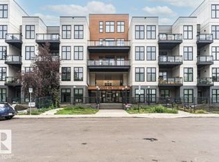 10531 117th St NW #404, Edmonton, AB T5H0A8