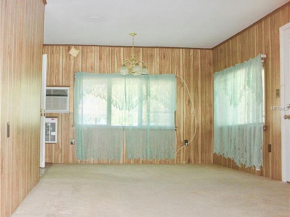 3rd image of 7201 Anna Ave