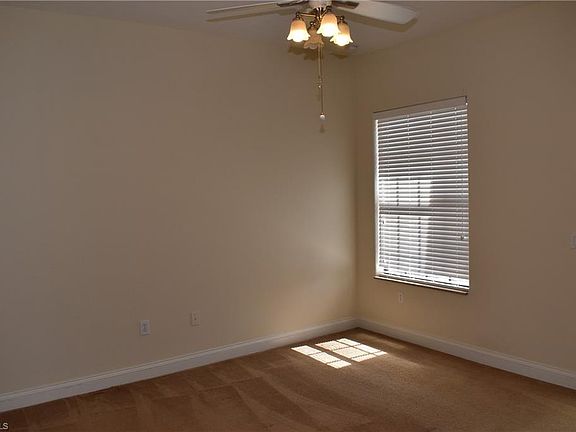 4th image of 1303 Verde Dr #1