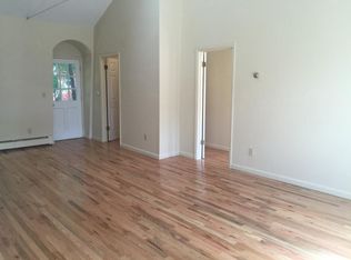 43 S Bridge St #3, Poughkeepsie, NY 12601