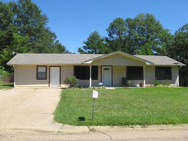 1st image of 2730 Marydale Dr