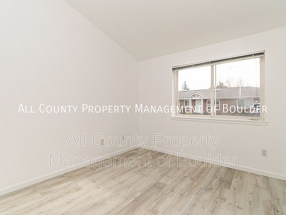 4th image of 4390 Laguna Pl APT J
