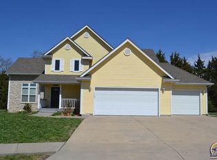 2225 SE Greenwood Ct, Topeka, KS 66605