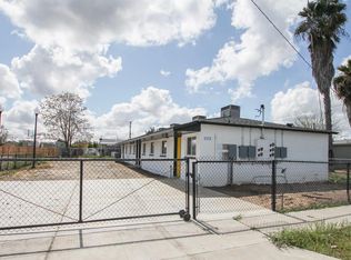 215 W Lorena Ave #D, Fresno, CA 93706