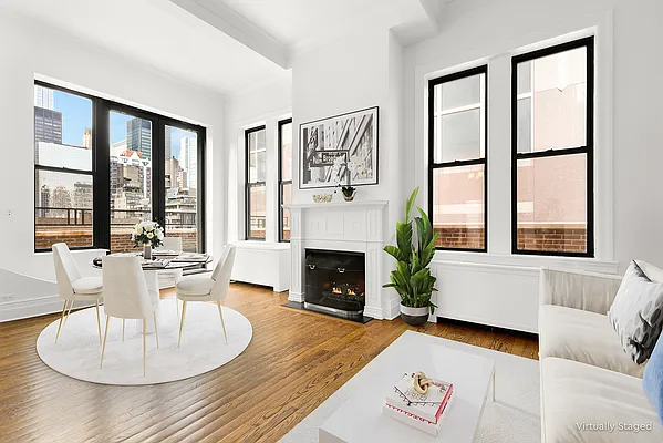 Rented by Warburg | media 10