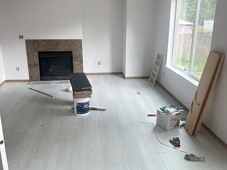 2218 E 65th St — Photo 3