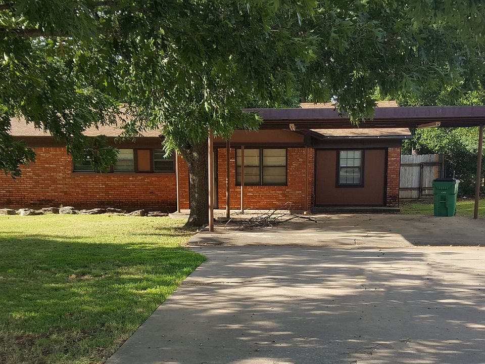1st image of 505 W Magnolia Ave