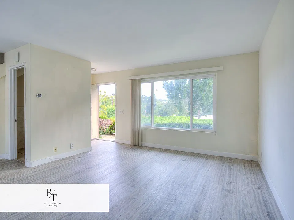 2368 Canyon Park Dr