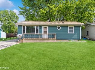 517 Jackson St, Genoa, IL 60135