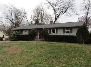 81 Autumn Dr, Northampton, MA 01062