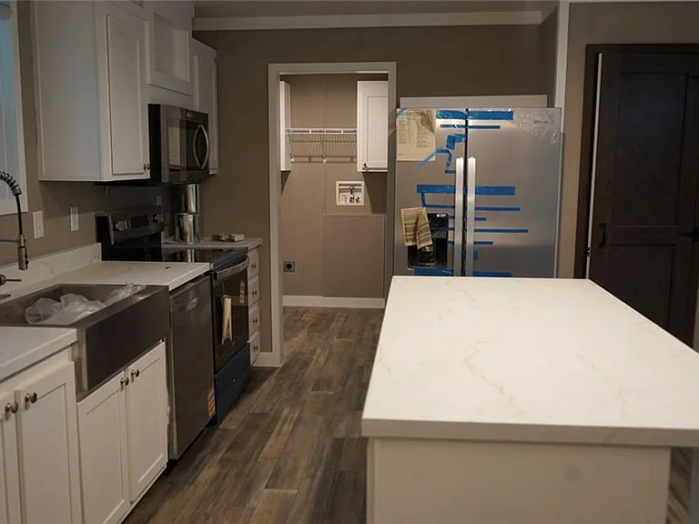 210 Woodland St — Photo 10