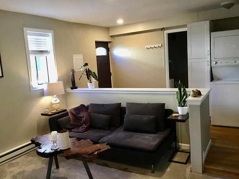 518 W 15th Ave — Photo 10