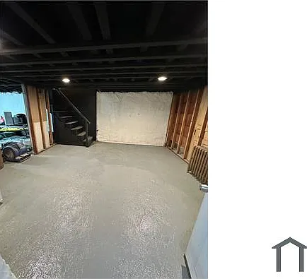 6400 Oxford Ave — Photo 9