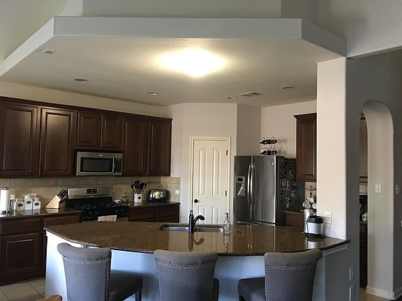 Large island;  gas stove