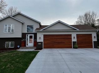 13711 Marigold Way, Rogers, MN 55374