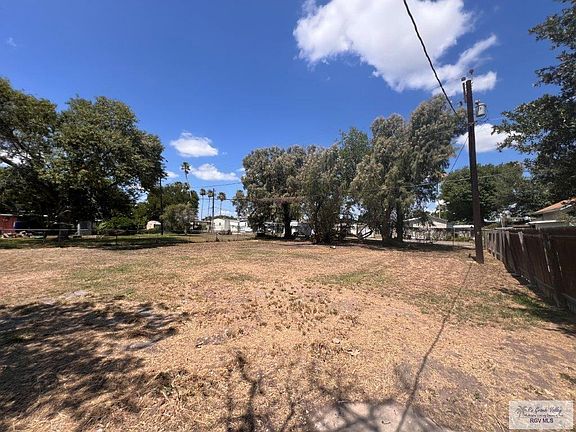 4th image of 730 S Palm Court Dr