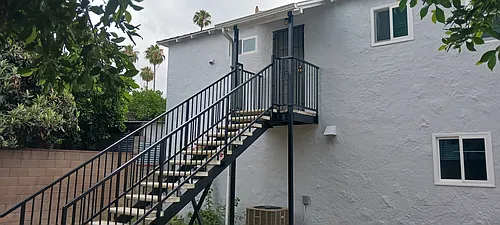 6723 Tyrone Ave #A Photo 1