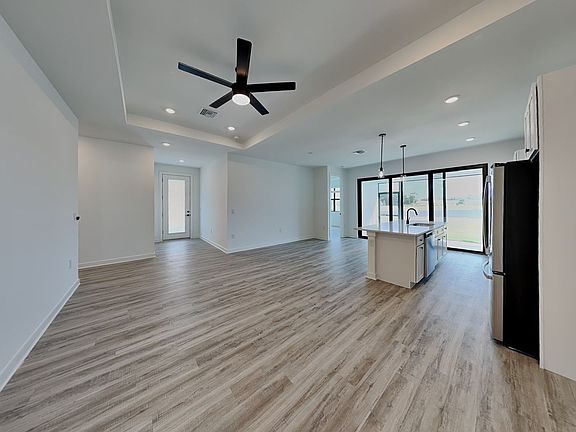 3rd image of 26483 Explorer Rd