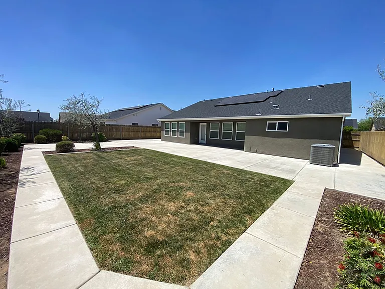 3227 Ferro Ct — Photo 37