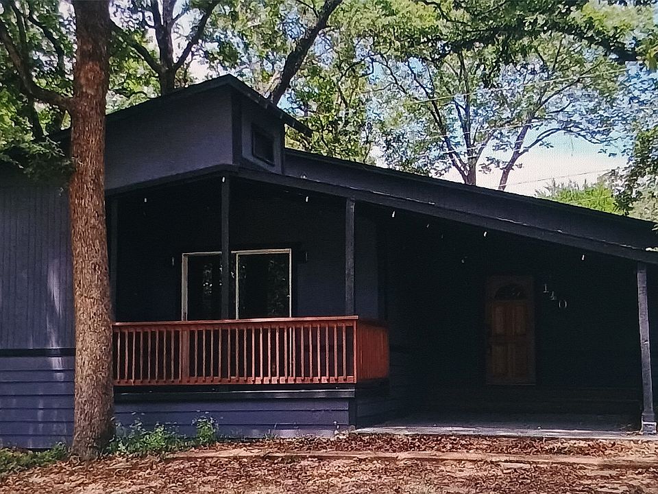 1st image of 140 Doe Run Rd