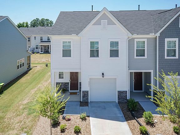 5th image of 5921 Woodlawn Dr