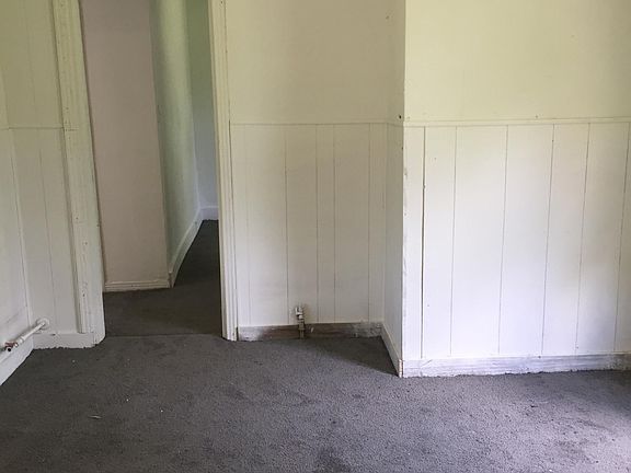5th image of 4609 White Rock St