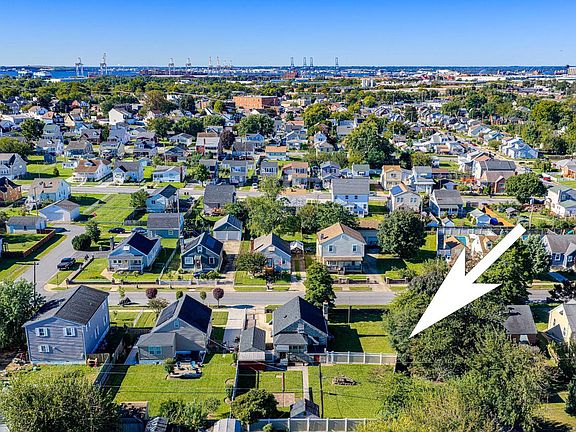 5th image of 1827 Walnut Ave
