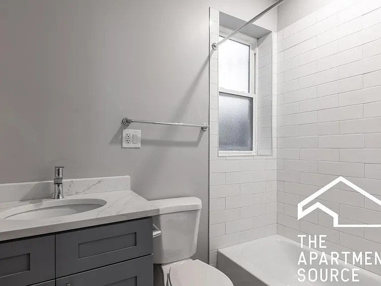 1251 W Rosemont Ave #3F — Photo 9