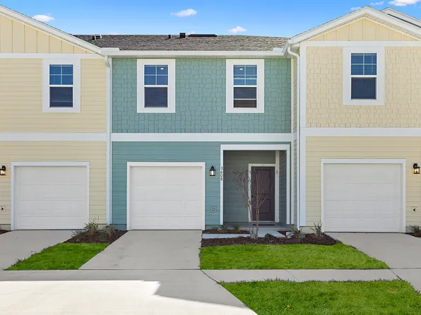 Coral Palms at Oakleaf