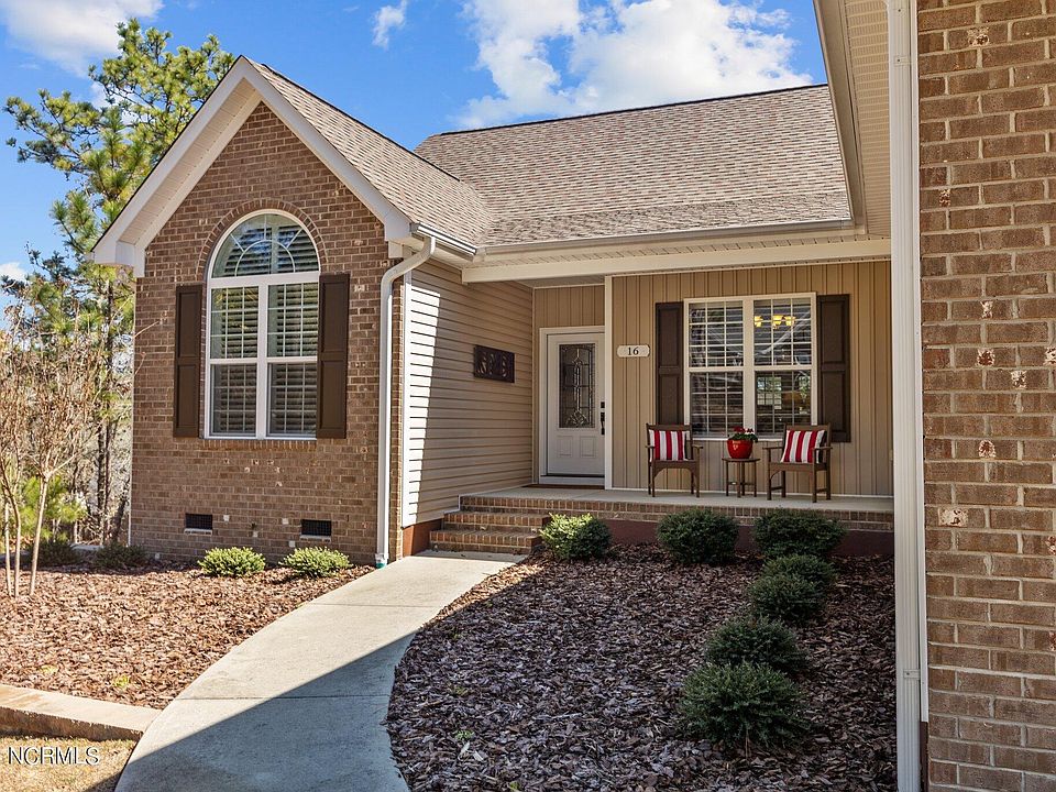 16 Wampanoag Ln Pinehurst NC Zillow