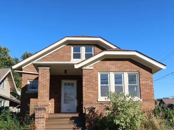 1126 19th St, Rockford, IL 61104