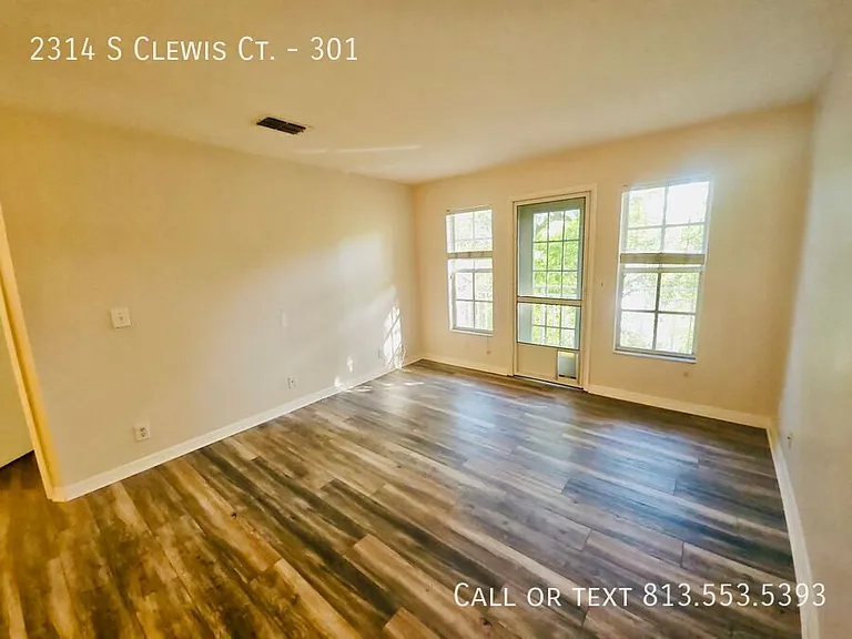 2314 S Clewis Ct #301 — Photo 22
