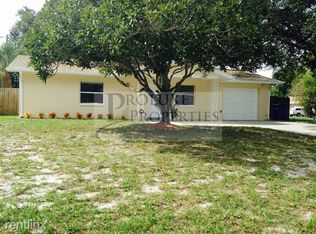 939 14th Ave SW, Largo, FL 33770