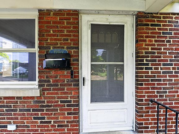 5th image of 1290 Norman Ave