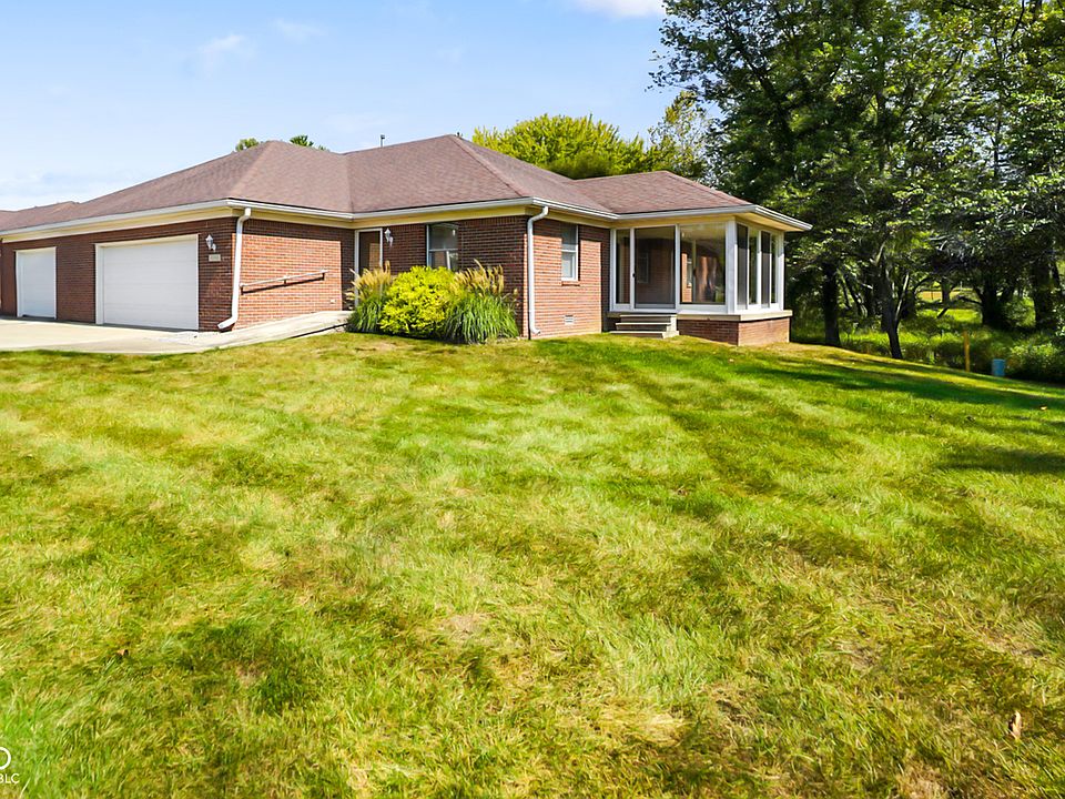 1st image of 11765 Civic Cir