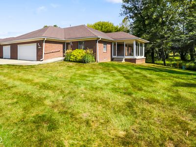 11765 Civic Cir, Mooresville, IN, 46158