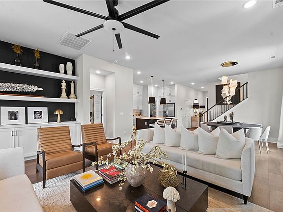 5th image of 3783 Dahlia Way