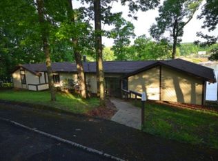 2772 Devault Bridge Rd, Piney Flats, TN 37686