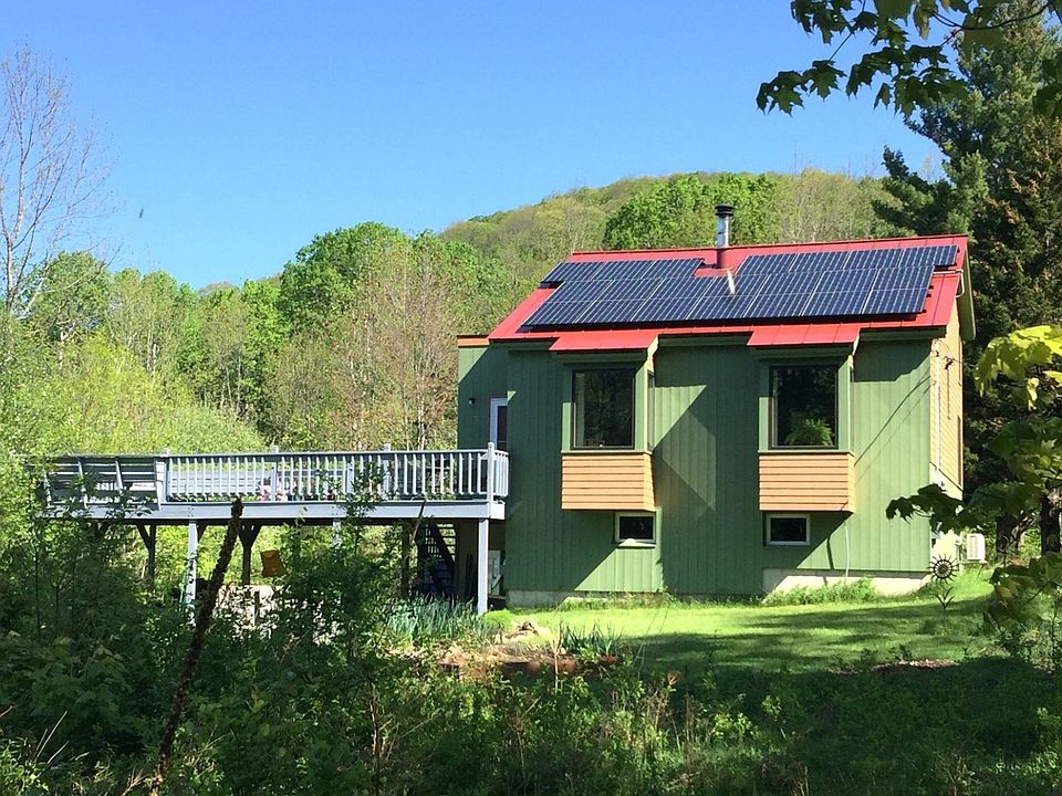 1st image of 419 Shampeny Hill Road
