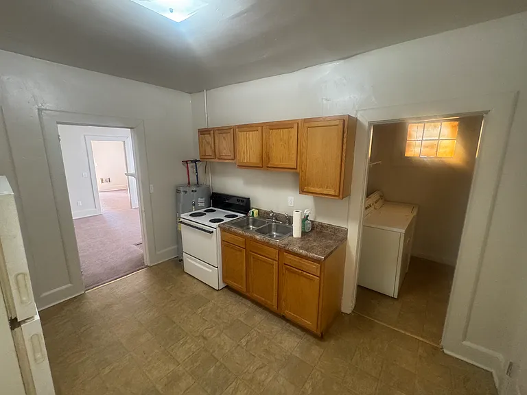 238 Wright St #238 — Photo 4