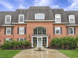 22701 Center Ridge Rd APT 212, Rocky River, OH 44116