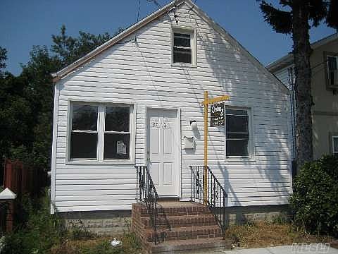 BRIGHT HOUSE