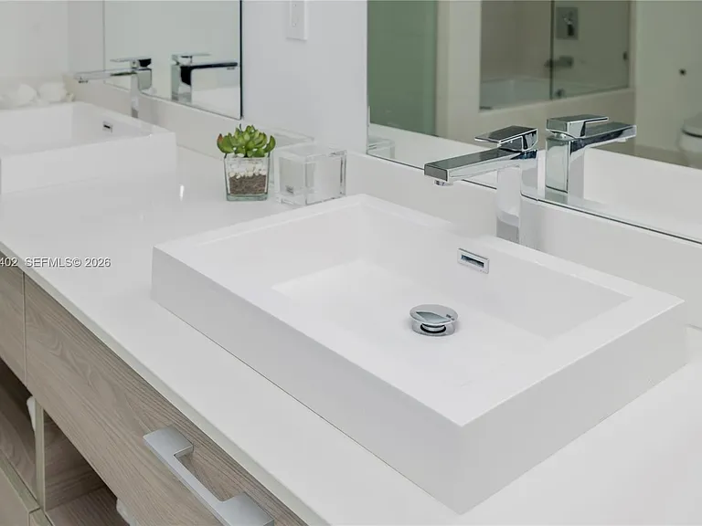 1300 S Miami Ave #2210 — Photo 23